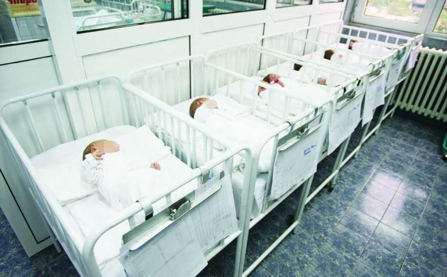 Zamijenili bebe u Kliničkom centru Crne Gore, najavljene sankcije