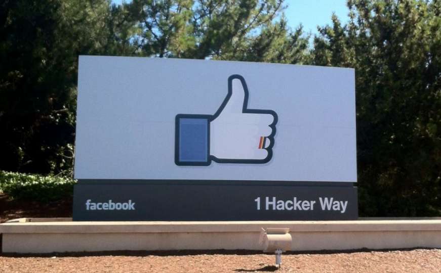 Facebook sve jači: Skandala sa privatnim podacima kao da nije bilo