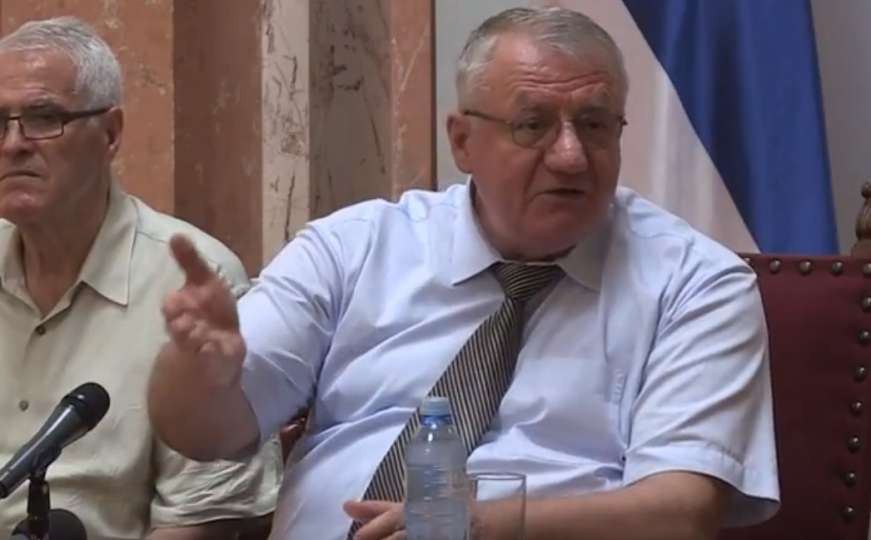 Šešelj o suđenju za Kravicu: Nevini su, nisu ubili 1.300, već 317 Bošnjaka