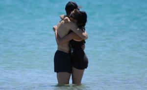 Georgina uživa u strastvenim Ronaldovim zagrljajima i poljupcima