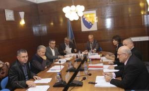 Istekao rok: Prijave podnijele 72 političke stranke i 39 nezavisnih kandidata