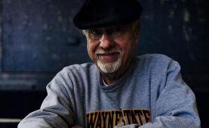 Red Bull Radio - Extrafly