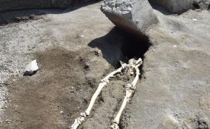U Pompeji pronađen skelet čovjeka pogođenog kamenom