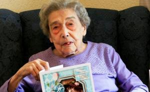 Ima 106 godina i kaže da je tajna dugovječnosti u izbjegavanju muškaraca