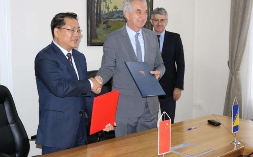 Ministar Šarović potpisao Memorandum s kineskom korporacijom Sinosure