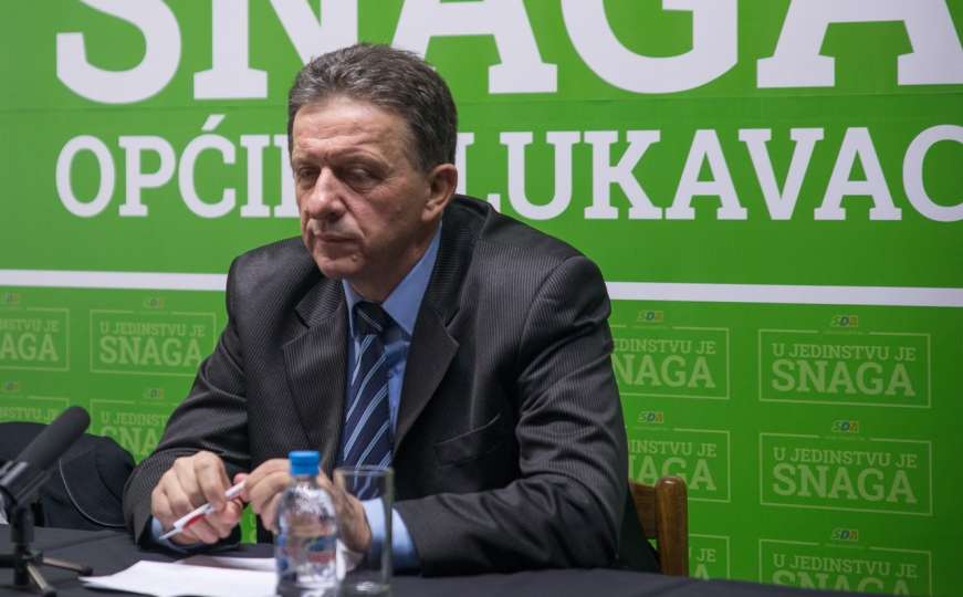 Nezakonito zapošljavanje: Priveden zvaničnik SDA Tarik Arapčić