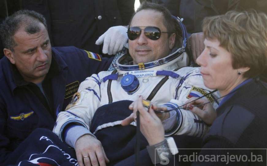Astronauti se vratili na Zemlju, donijeli loptu za otvaranje SP-a
