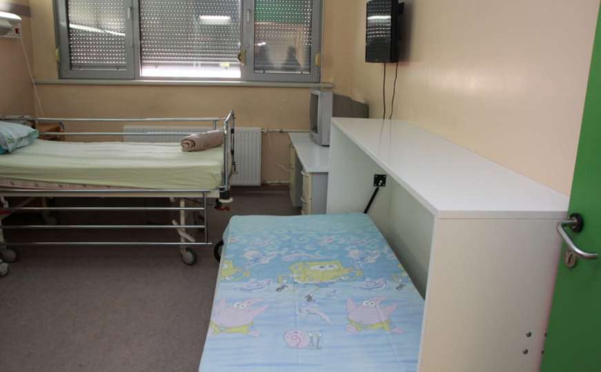  Pedijatrijska klinika u Sarajevu nabavila 25 dodatnih kreveta za majke pratilje