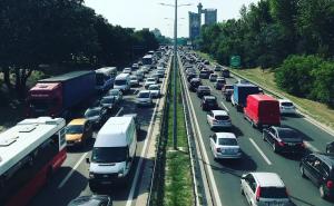 Cijene goriva blokirale ulice: Beograd stao na jedan sat