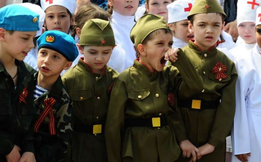 Pjesma u ruskim vrtićima: Ujak Vova s tobom idemo u završnu bitku