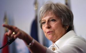 Theresa May: Rusija se mora promijeniti ako želi u G8