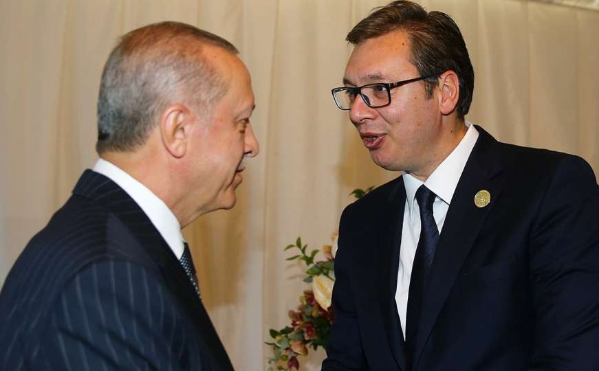 Turska: Erdogan se susreo s Vučićem