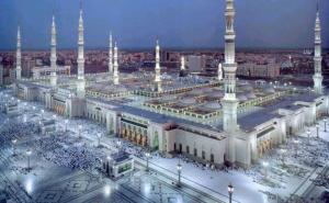 Pogledajte unutrašnjost impozantne Poslanikove džamije u Medini