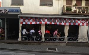 Široki Brijeg okićen zastavama Hrvatske