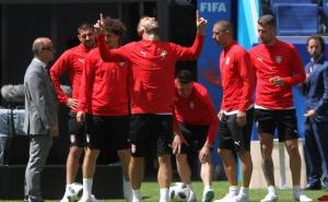 Srbija na megdan Kostariki, Njemačka protiv Meksika, Petković čeka Brazilce