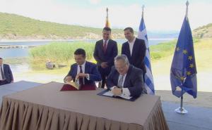 Grčka i Makedonija potpisali sporazum o preimenovanju