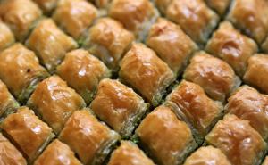  Da li znate koliko kalorija ima jedna baklava?