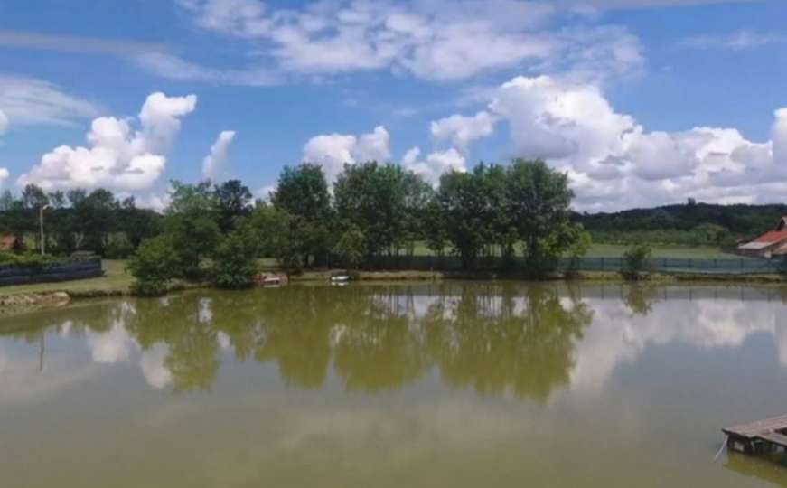Bosanac prodaje cijelo jezero prepuno ribe: Ne mogu ga više održavati