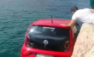 Na Korčuli automobil upao u Jadransko more: Zagrepčaninu pao mrak na oči