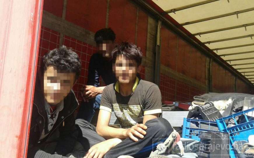 U Bosanskoj Gradišci otkrivena tri ilegalna migranta iz Sirije