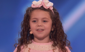 Petogodišnja Sophie Fatu oduševila nastupom u Supertalentu