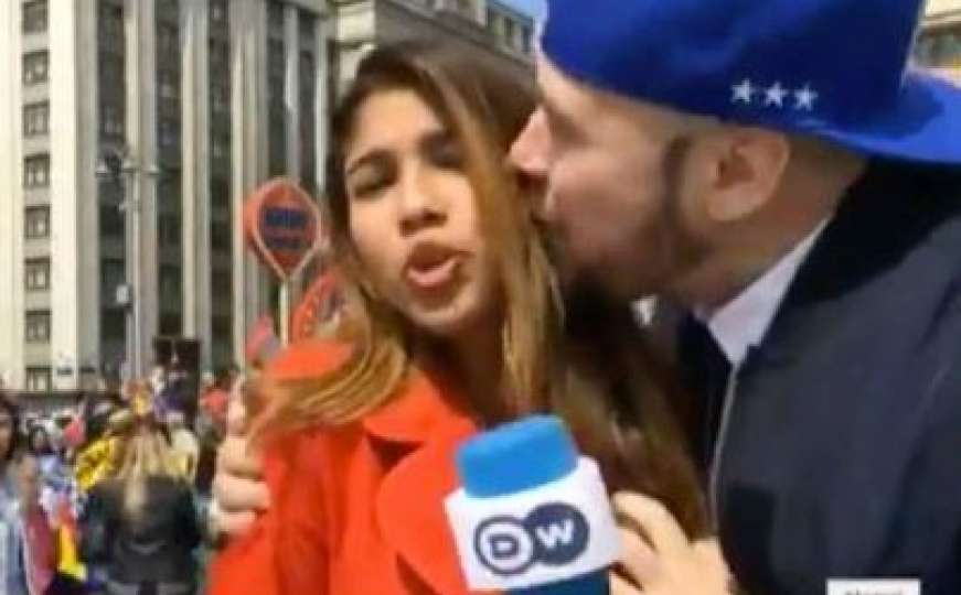 Profesionalnost na nivou: Novinarku navijač poljubio, uhvatio za grudi i pobjegao