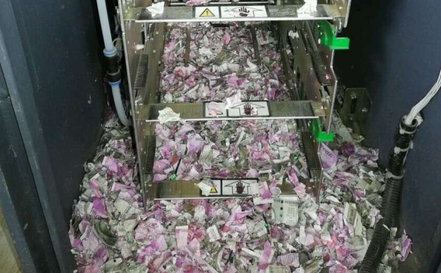 Indija: Pacov u bankomatu "pojeo" oko 16.500 eura