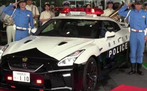 Iz Nissanove radionice: Opaka igračka u rukama japanske policije 