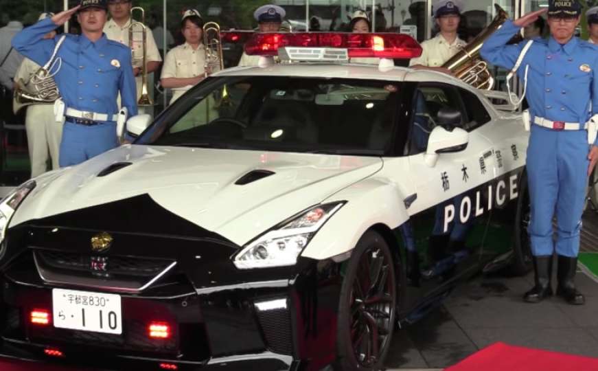 Iz Nissanove radionice: Opaka igračka u rukama japanske policije 