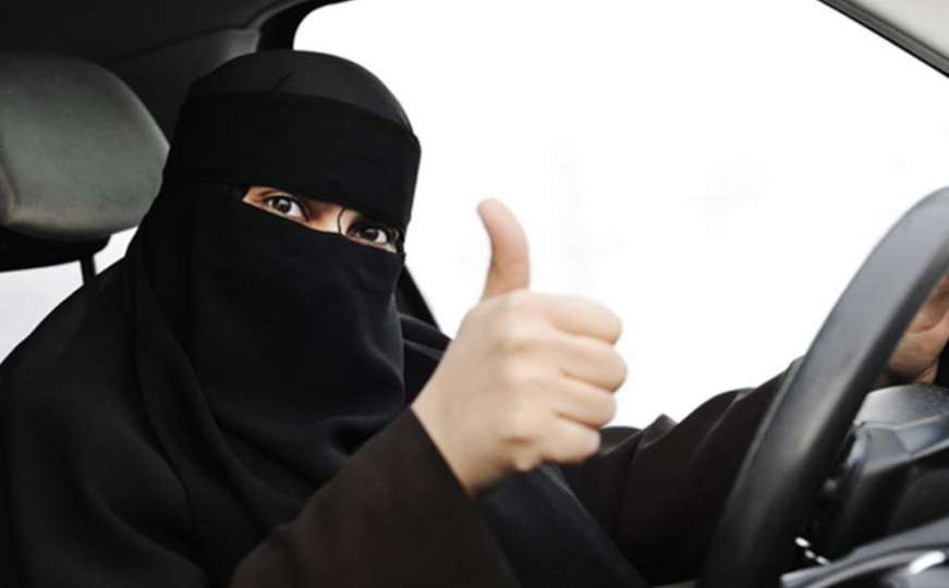 Žene u Saudijskoj Arabiji za volanom: Čudno se osjećam, tako sam sretna