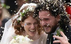 Ljubav sa seta "Igre prijestolja": Vjenčali se Rose Leslie i Kit Harington