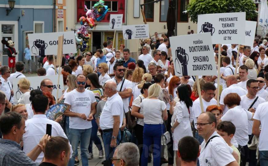 Tuzlanski kanton: Strukovni sindikat doktora prekida štrajk