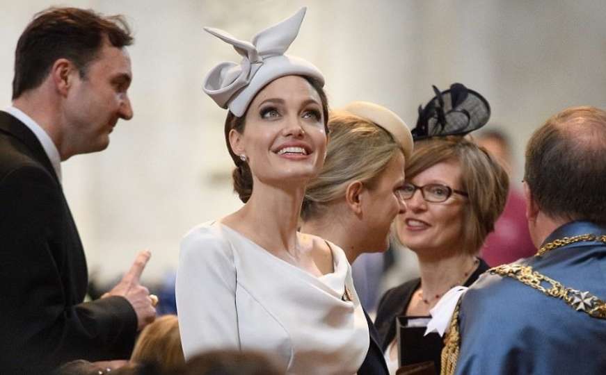 Angelina Jolie zablistala u outfitu na kojem bi joj pozavidjele i Meghan i Kate