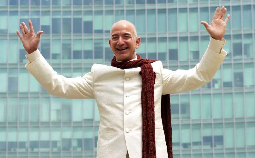 Jeff Bezos uskoro pušta u prodaju karte za turističke letove u svemir