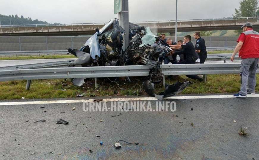Dvije osobe smrtno stradale u saobraćajnoj nesreći na Sarajevskoj zaobilaznici