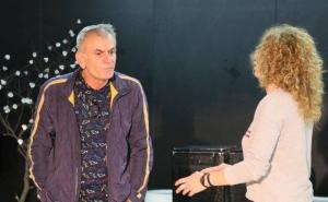 Sve je spremno za premijerno izvođenje predstave "Narodni poslanik" 