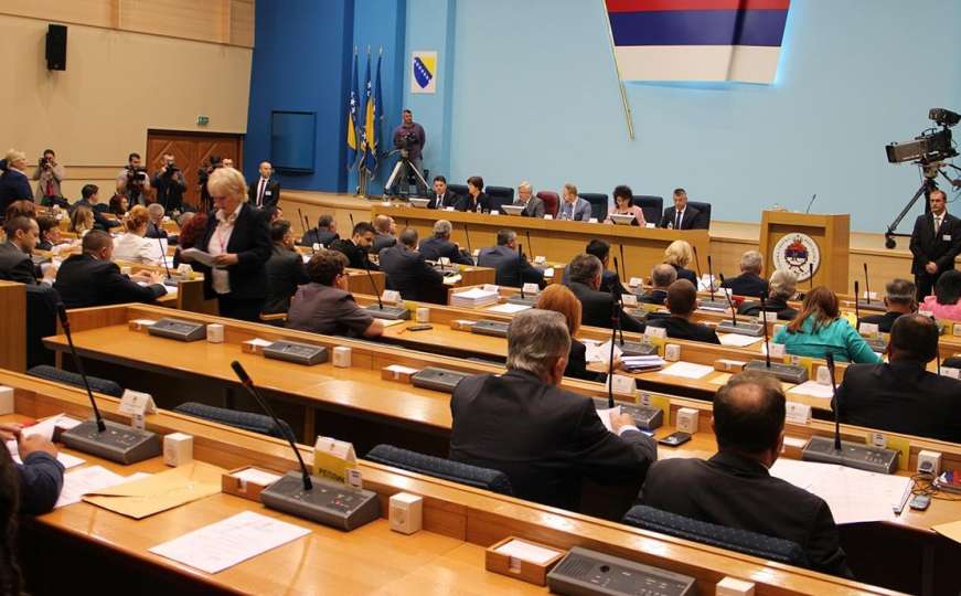 Završena rasprava o izvještaju u slučaju Dragičević, verbalni duel u NSRS