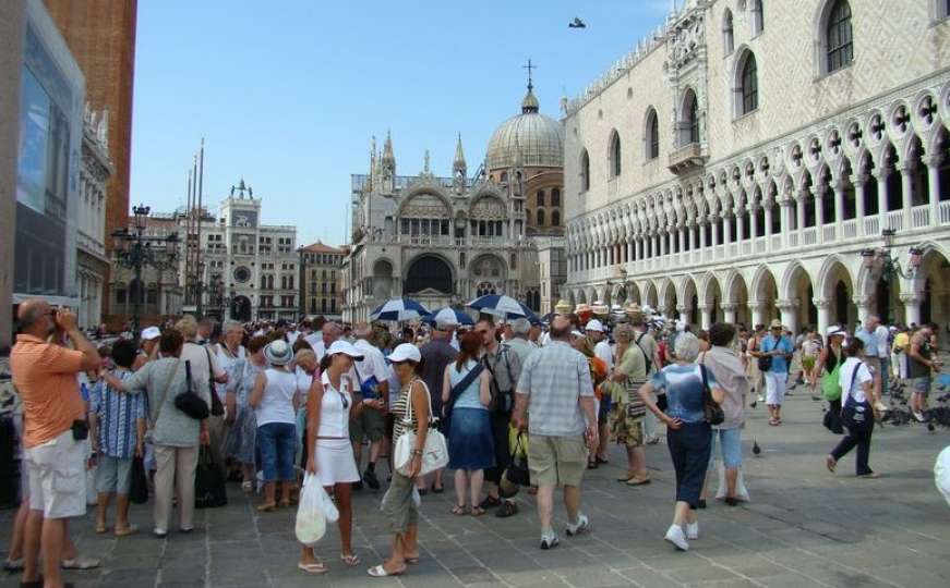 Kazne za turiste u Italiji i do 7.000 eura