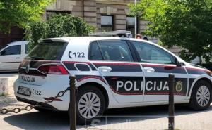 Fizički obračun ispred DZ Vrazova: Dva muškarca razdvojila policija