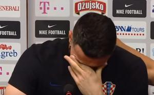 Emocije na konferenciji Vatrenih, Subašić se rasplakao: Oprostite, ne mogu...