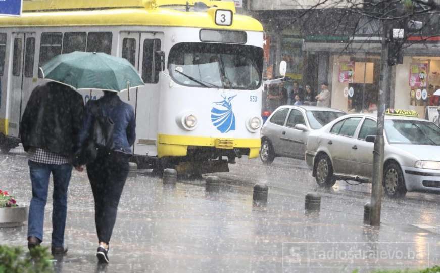 Vanredno upozorenje za intenzivne padavine u Sarajevu i Tuzli