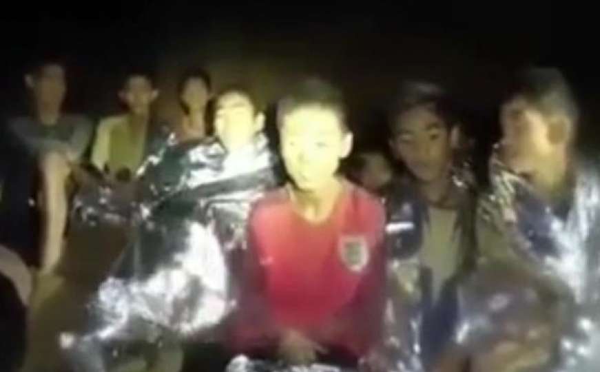 Tajland: 12 dječaka ostat će četiri mjeseca u pećini?