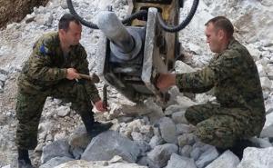 Bh. vojnici pomažu u obnovi crkve Majke Božije Gospe Olovske