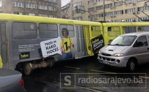 Sarajevo: Tramvaj iskočio iz šina na Skenderiji