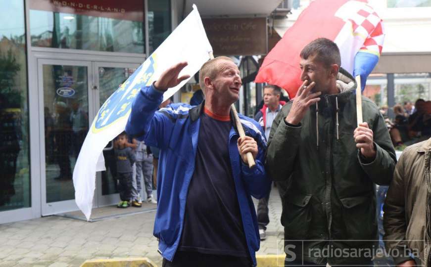 Protest u Sarajevu: Predstavnici boraca prisustvovat će sjednici Parlamenta FBiH