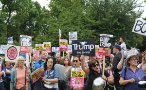 Neugodan doček za Trumpa u Londonu: Gubi se odavde, idi kući