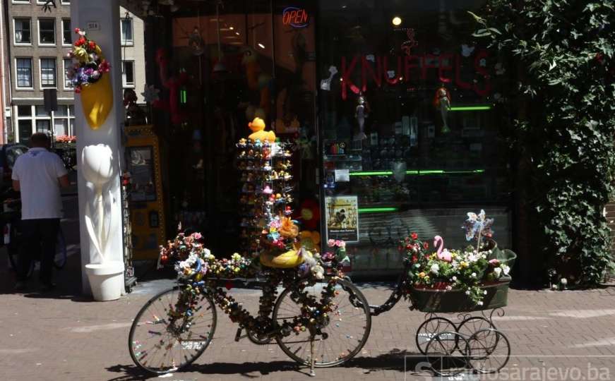 Neodoljivi Amsterdam u slikama: Košnica u kojoj se nalazi za svakog ponešto 