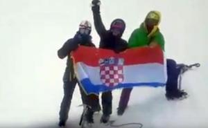 Bosanci poslali podršku Hrvatskoj s vrha Mont Blanca: Pobjeda!