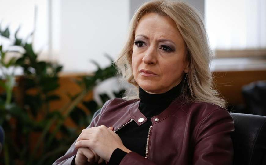 Pandurević pozvala SNSD da prestane plašiti narod u RS-u