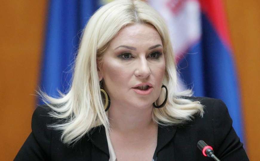 Mihajlović: Rušili smo i mrzili, sad obnovimo budućnost mladih u BiH i Srbiji